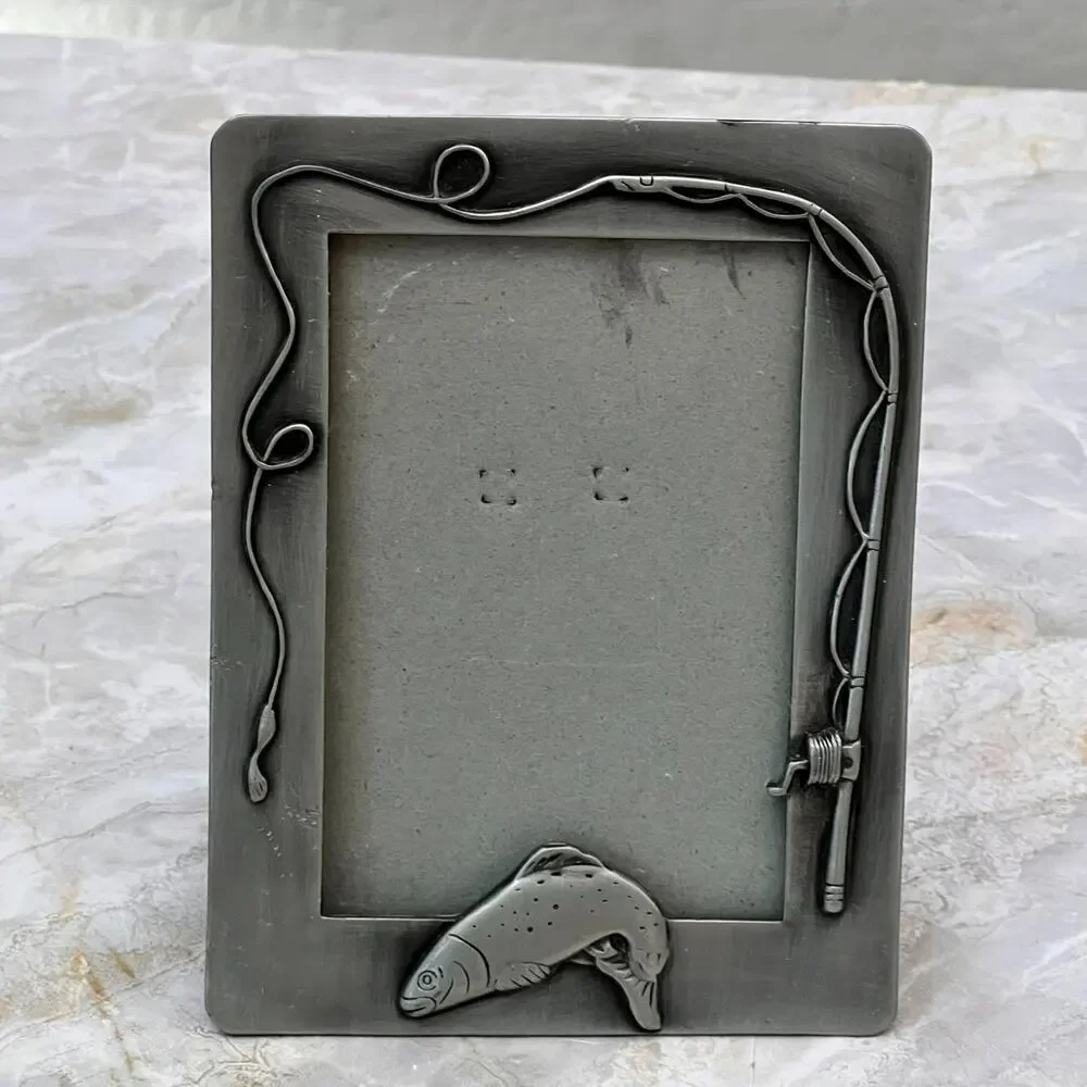 SixTrees Pewter Photo Frame 4.5 x 6 in Fish and Fishing Rod Design London NY